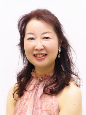 Sugimoto face photo of Ms. Sugimoto